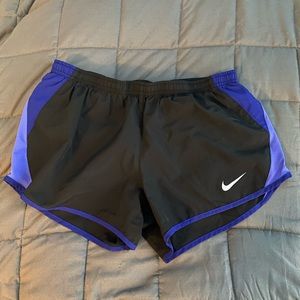 Nike Dry Tempo Athletic Shorts